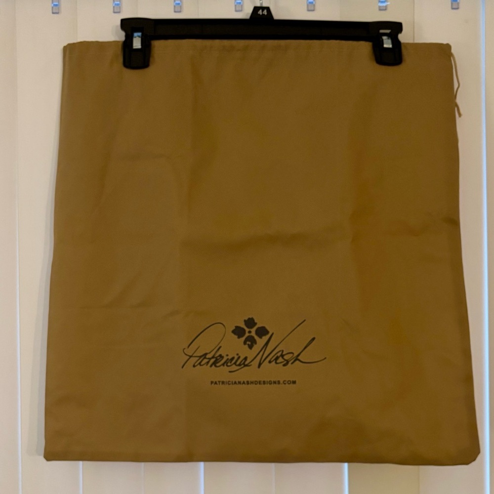 Patricia Nash Dust Bag Storage Bag Color Tanish Brown 17x17
